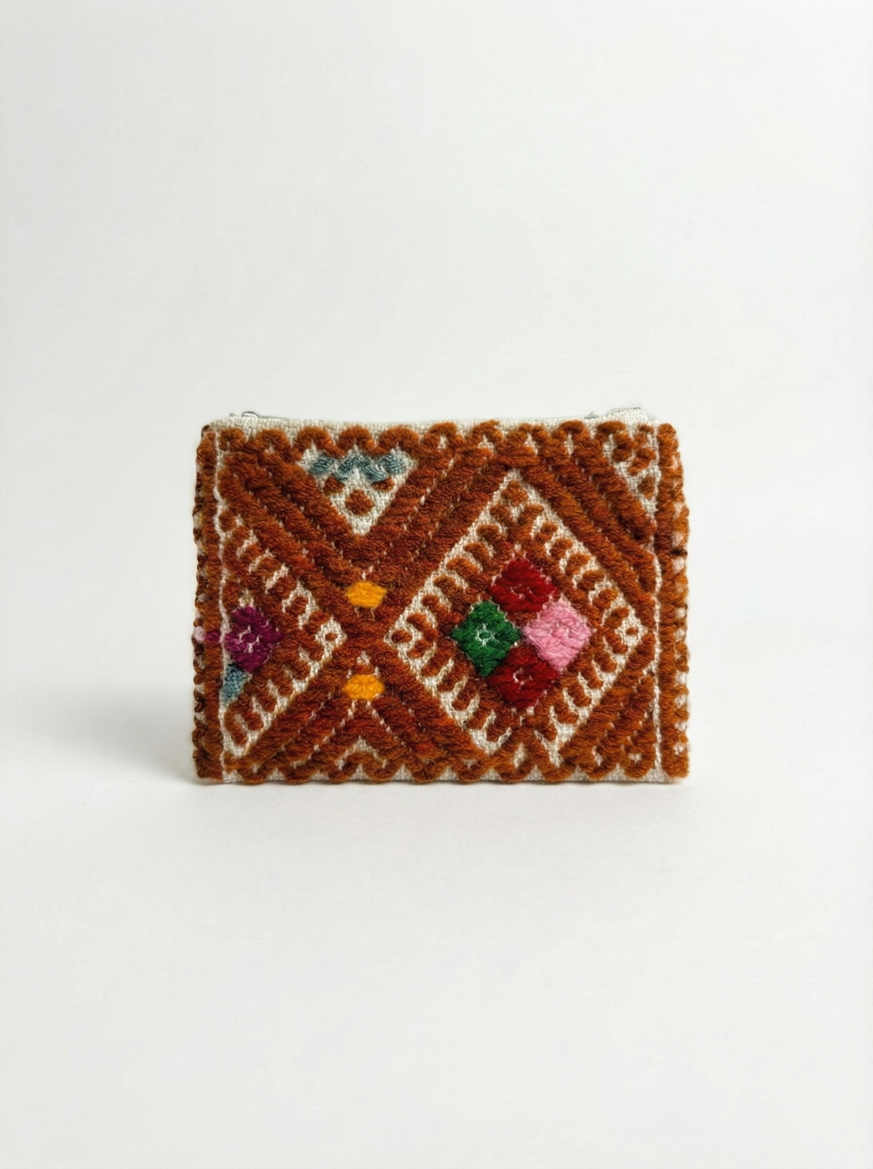 monedero tejido a mano