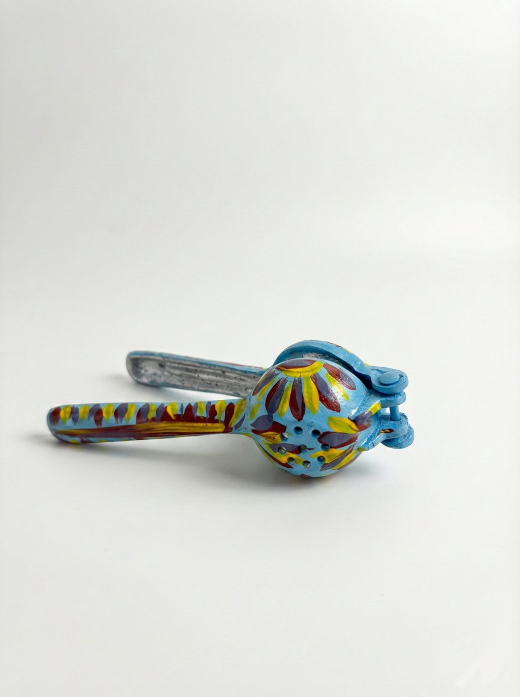 Exprimidor de limones pintado a mano