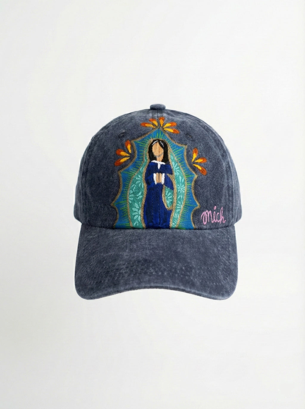 Gorra pintada a mano de virgen