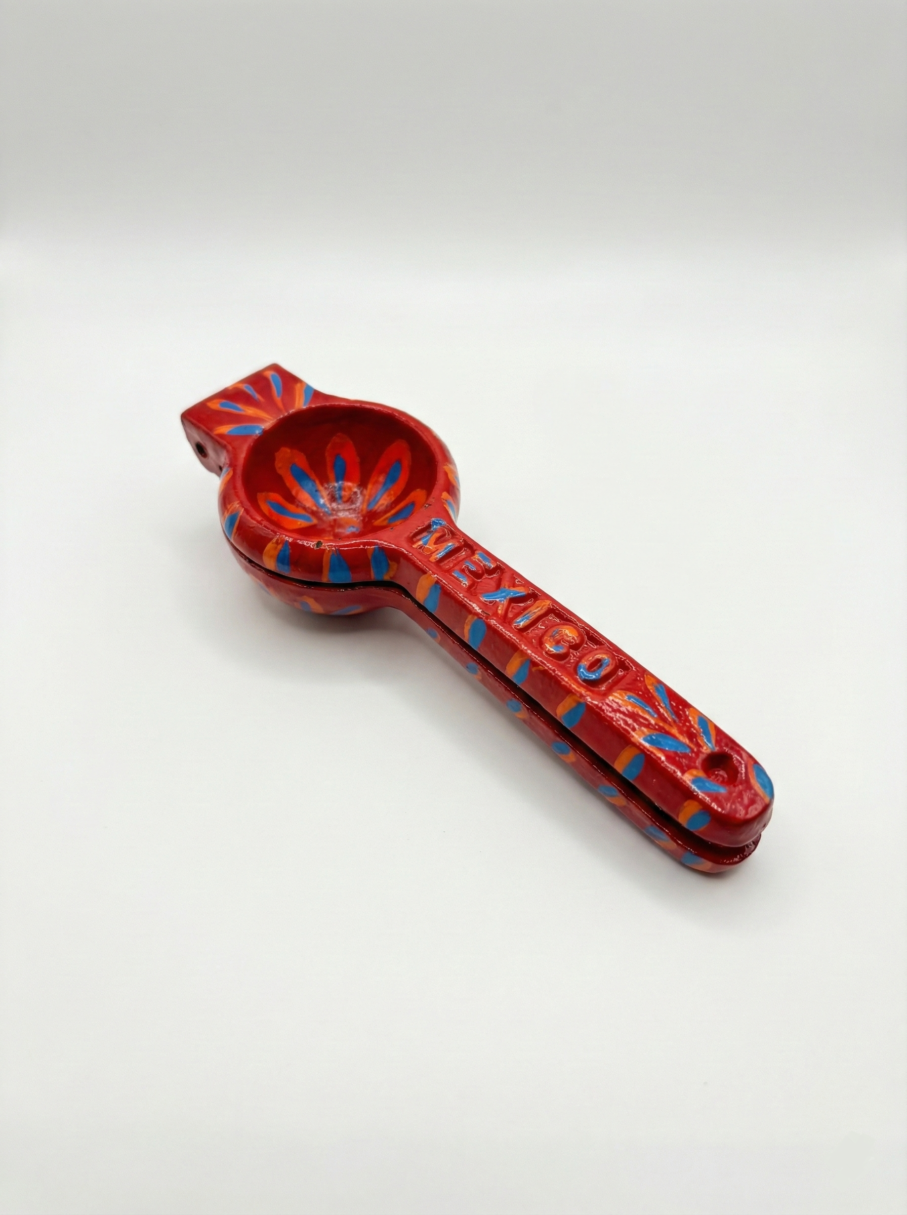 Exprimidor de limones pintado a mano